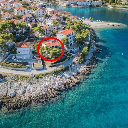 Apartments By The Sea Stomorska, Solta - 5190 Exterior foto